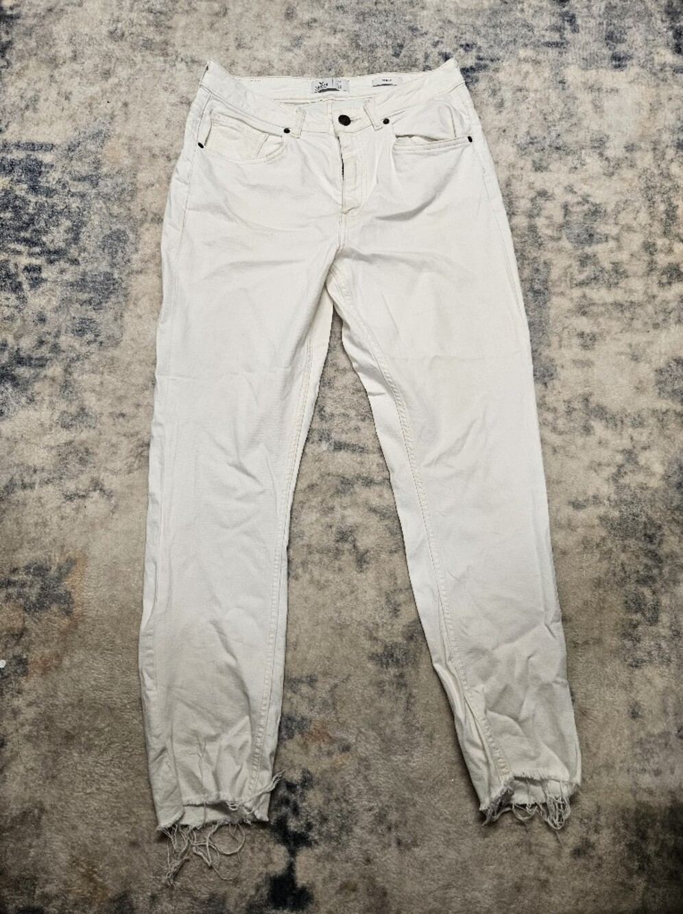 Distressed Old Navy Cream Jeans